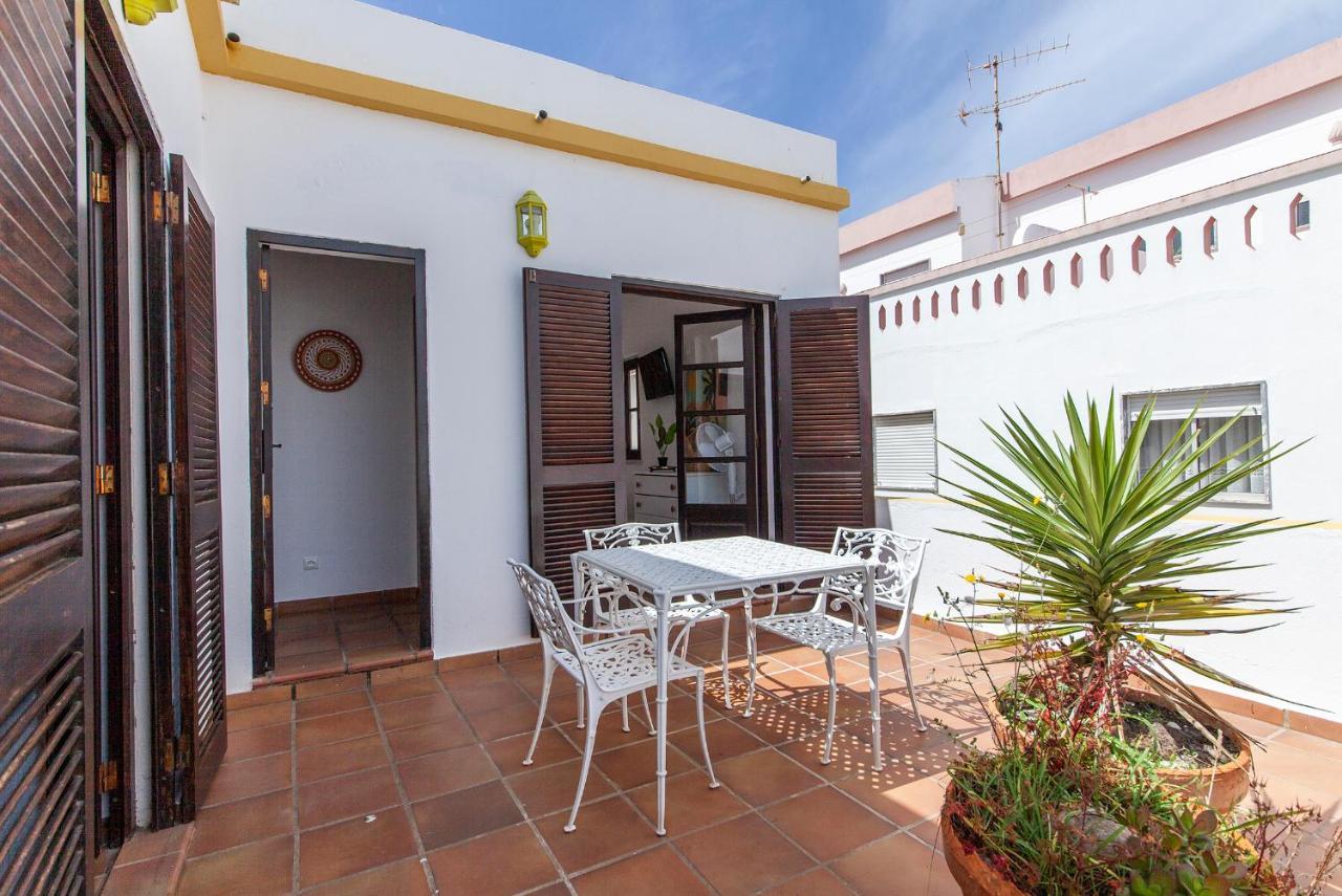 J - Casa Do Farol Guesthouse 라고스 외부 사진