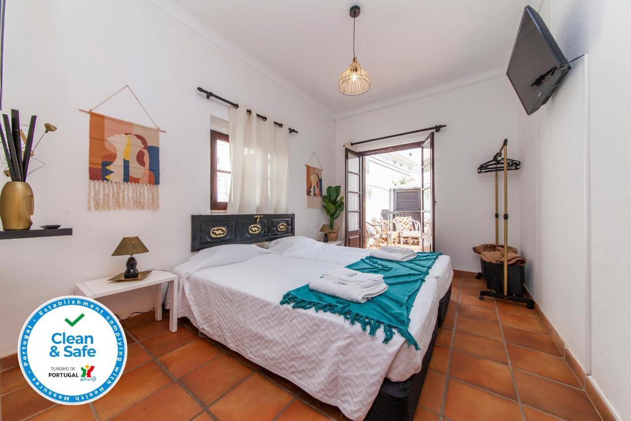 J - Casa Do Farol Guesthouse 라고스 객실 사진