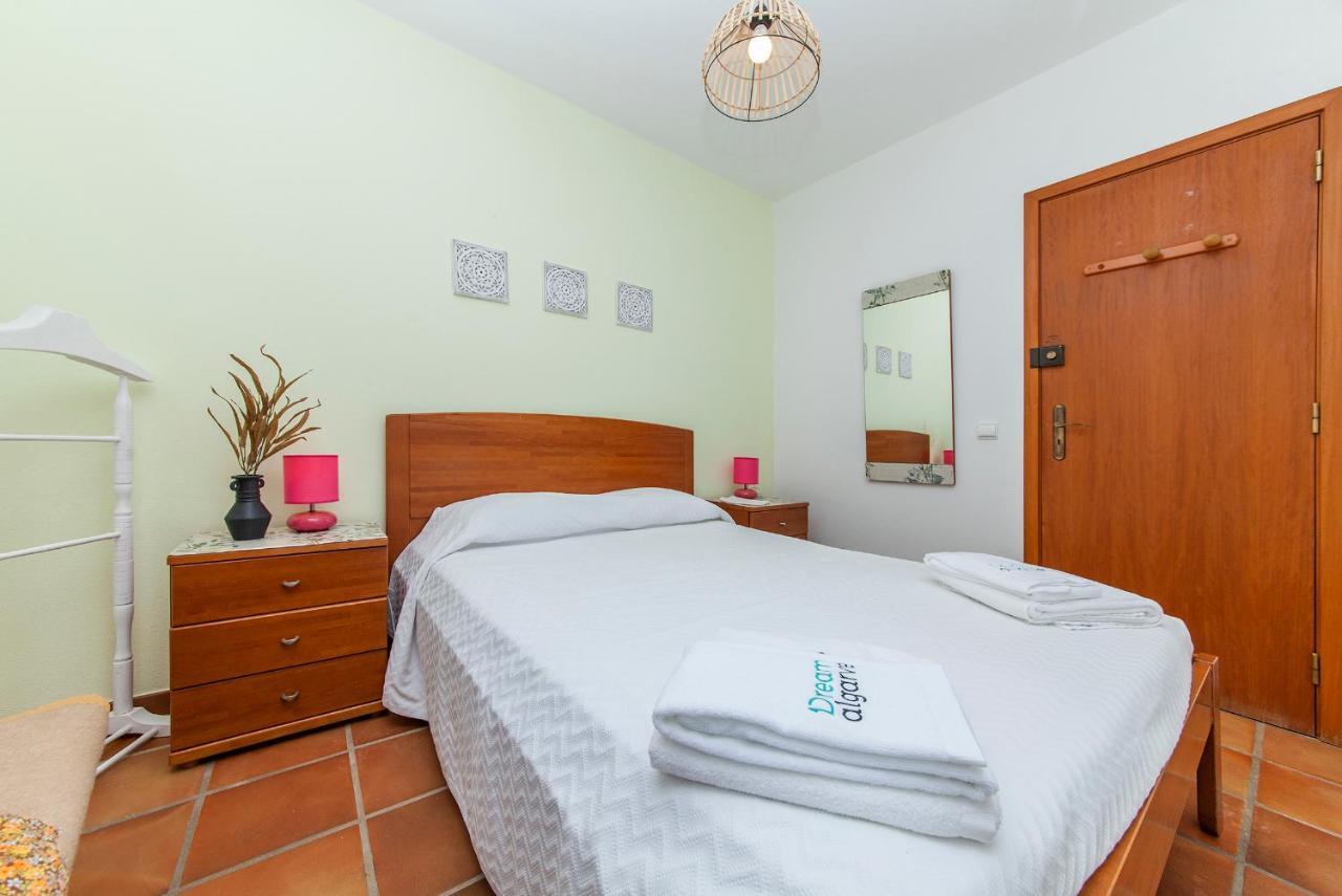 J - Casa Do Farol Guesthouse 라고스 외부 사진