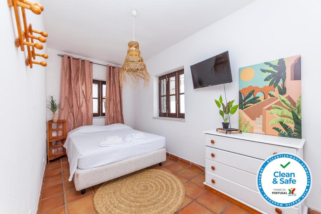 J - Casa Do Farol Guesthouse 라고스 객실 사진
