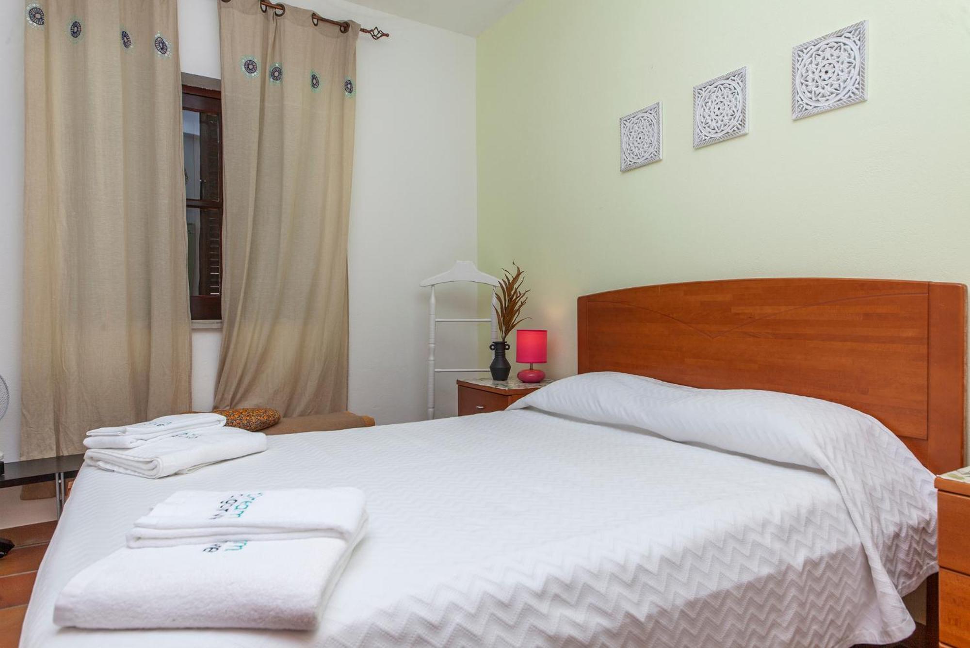 J - Casa Do Farol Guesthouse 라고스 객실 사진