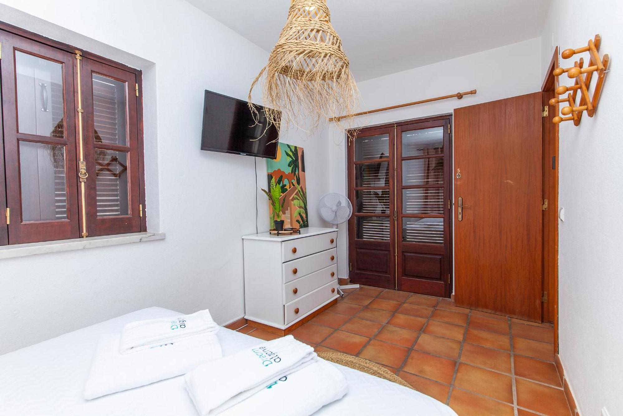 J - Casa Do Farol Guesthouse 라고스 객실 사진